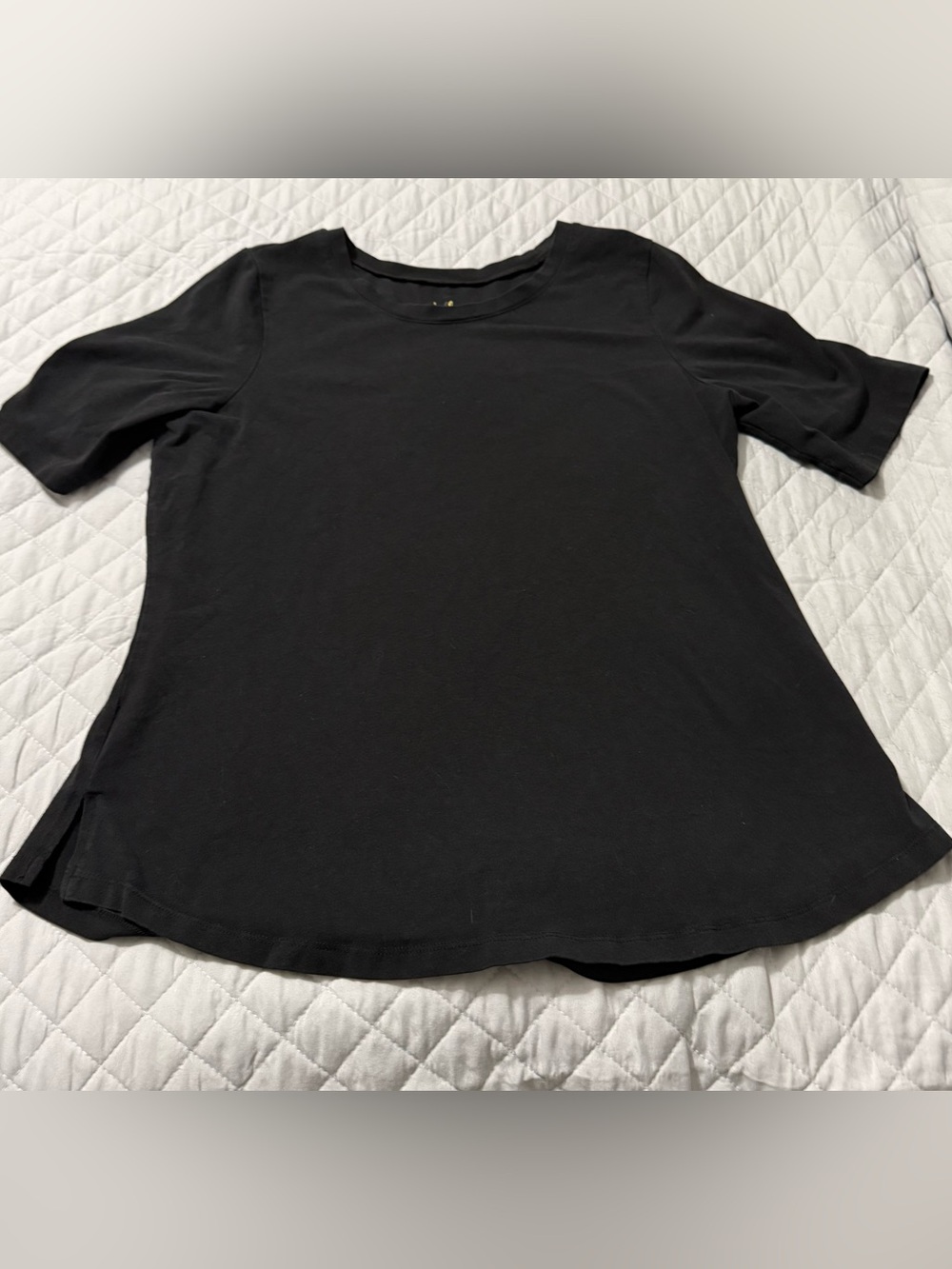Belle by Kim Gravel Black Short-Sleeve Crewneck Tee